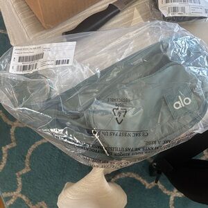 ALO Yoga Winter Ivy Fanny Pack